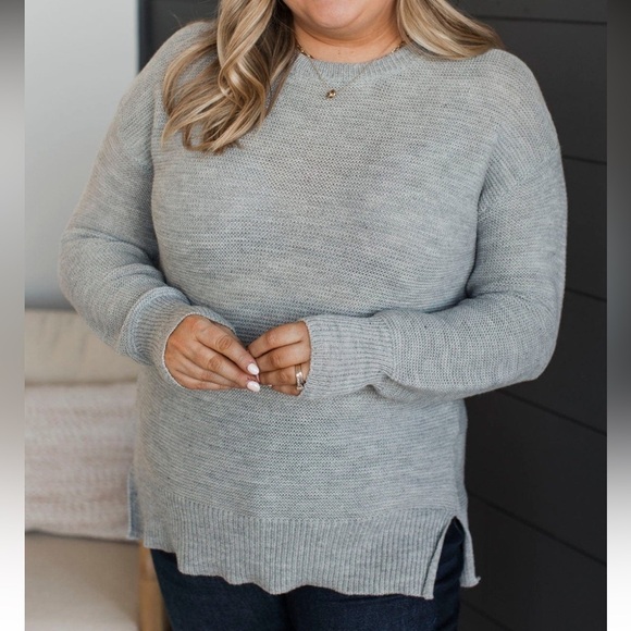 NEW IN BAG Light Grey Knit Sweater - Picture 1 of 4